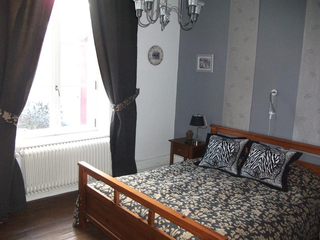 Bed and Breakfast La Mirabelle Корнимон Номер фото